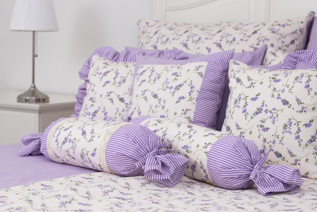 Posteľné prádlo so vzorom levandule, bavlna,fialová farba