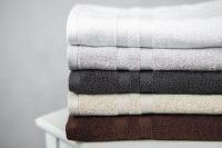Kvalitné savé uteráky a osušky LINDA 550 g / m2 | 1x 70/140 - tmavo šedá