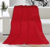 Pekná jednofarebná deka v červenom odtieni | 150/200